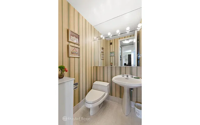 Sold by Douglas Elliman | media 14