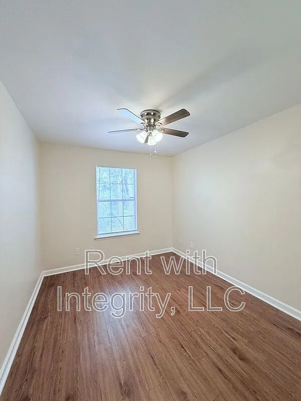 4 bed, 3.0 bath, 1280 sqft, $1,750 — Photo 4