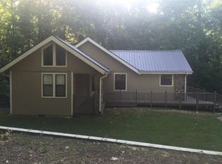 13 West Pl, Monterey, TN 38574