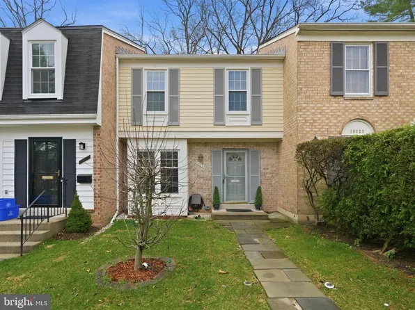 10025 Maple Leaf Dr, Gaithersburg, MD 20886