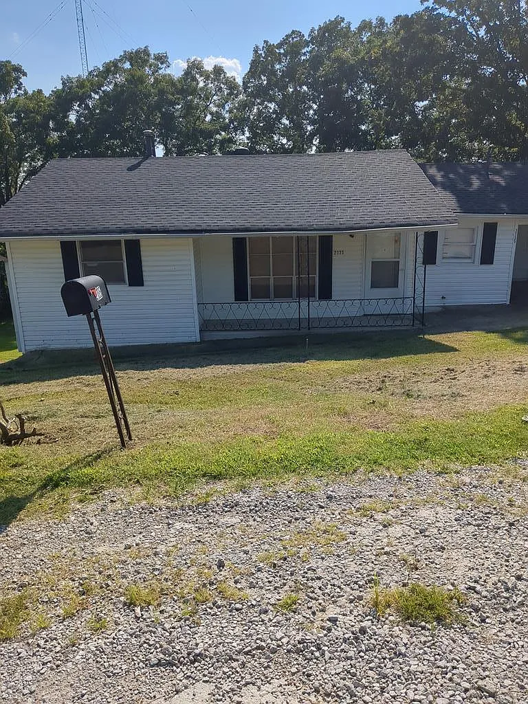 2135 Dawson Springs Rd photo 1