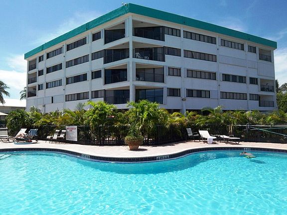 2nd image of 1530 Ocean Bay Dr APT 205