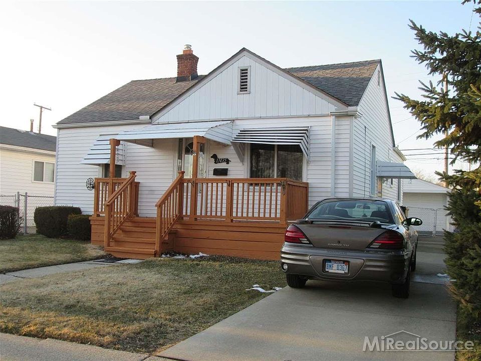 1st image of 17435 Ivanhoe St