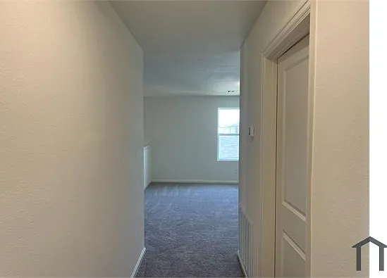 1073 Long Bay Ct — Photo 12