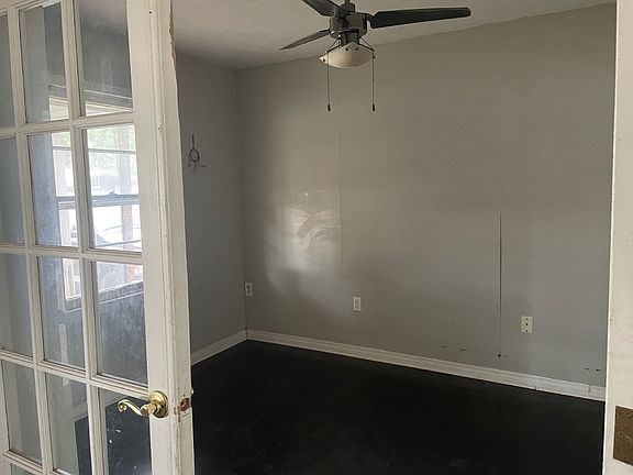 5th image of 504 N H St