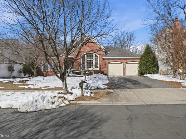 14018 Loblolly Ter, Rockville, MD 20850