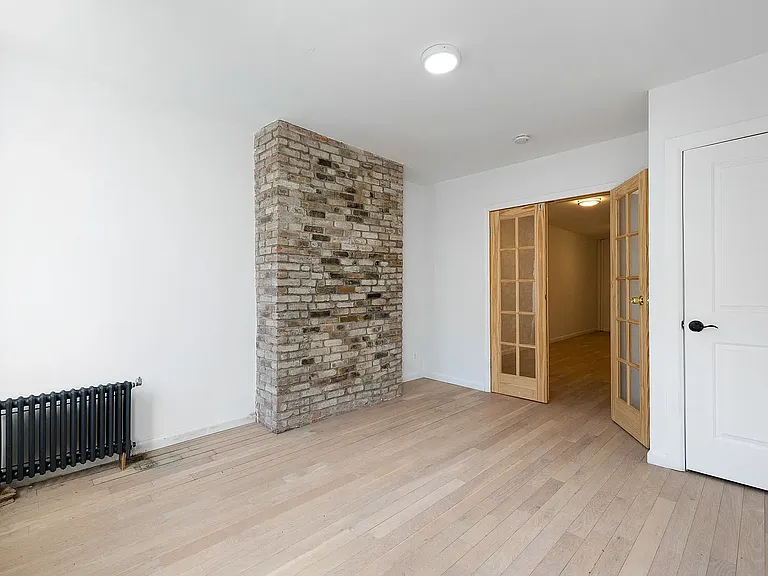 116 Bedford Ave #3L — Photo 4