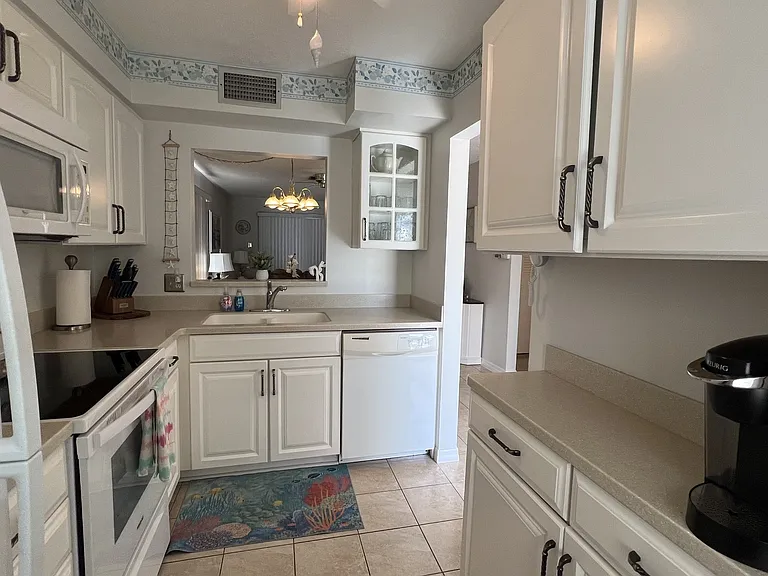 3668 Trophy Blvd #1 — Photo 45