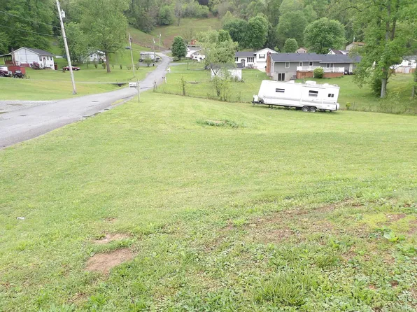 Rexroad Dr, Weston, WV 26452