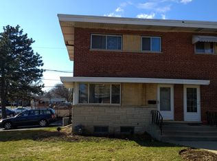 2 Judith Ann Dr, Mount Prospect, IL 60056