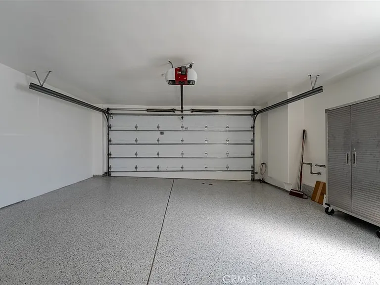 2830 2nd Ave — Photo 41