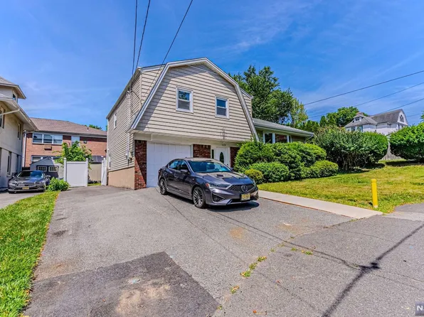115 Bogota Gdns, Bogota, NJ 07603