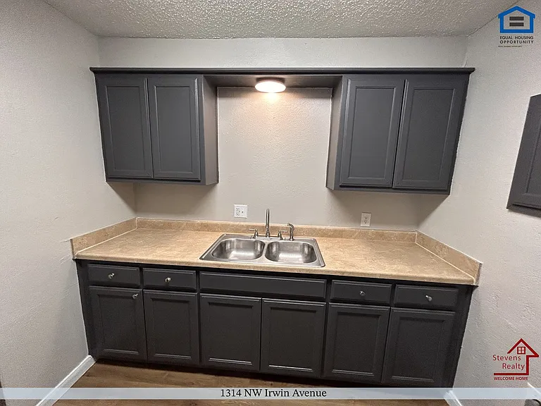 Bella Vista — Photo 30