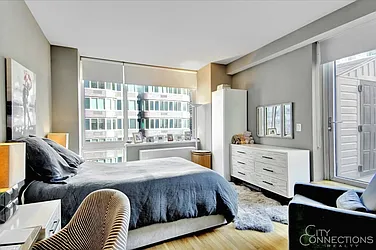 Rented by City Connections Realty