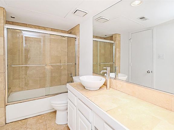 5th image of 4203 Holland Ave APT 14