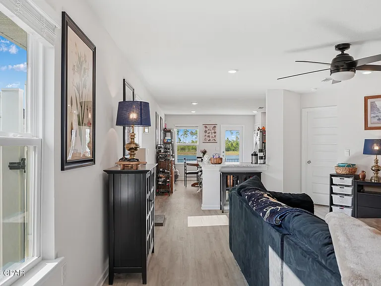 6513 Slabinski Ln — Photo 8