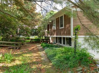 70 Fancor Rd, Clinton Corners, NY 12514