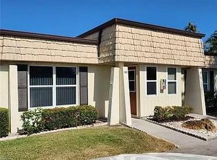 65 Fairbanks Ct, Fort Myers, FL 33919