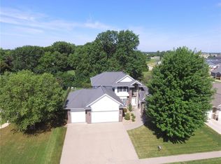 2870 Winchester Dr, Marion, IA 52302