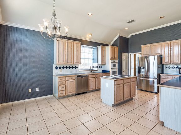 4th image of 2537 Geiberger Dr