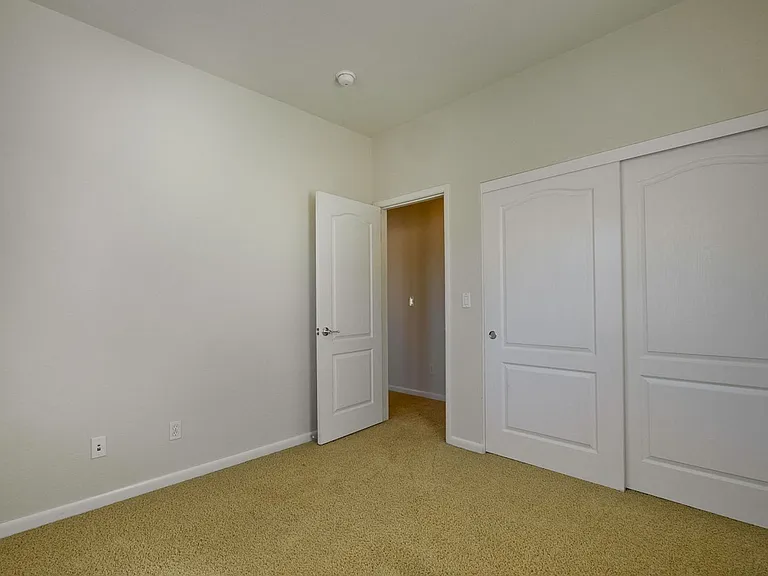 562 Saco Ter — Photo 34