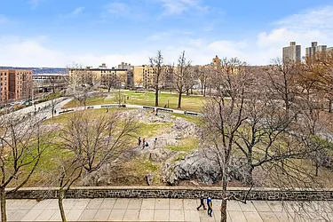 Rented by Living New York