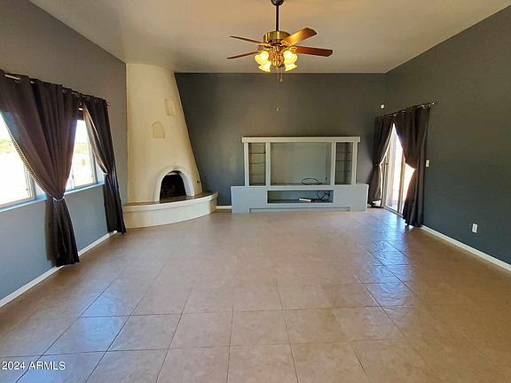 4th image of 20733 W MELANIE Drive