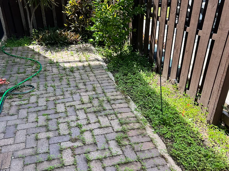 750 N Village Dr N #105 — Photo 6