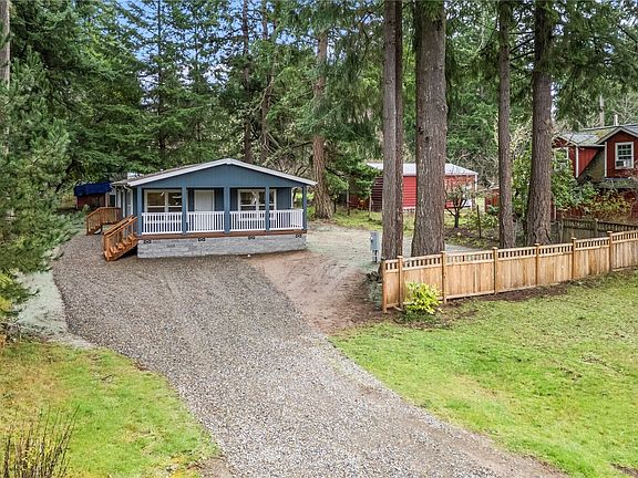 2nd image of 8315 175th Avenue SW