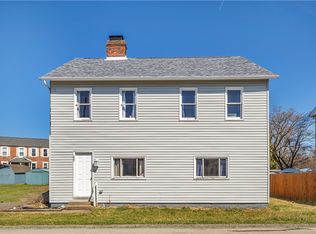 220 10th St, Bradenville, PA 15620