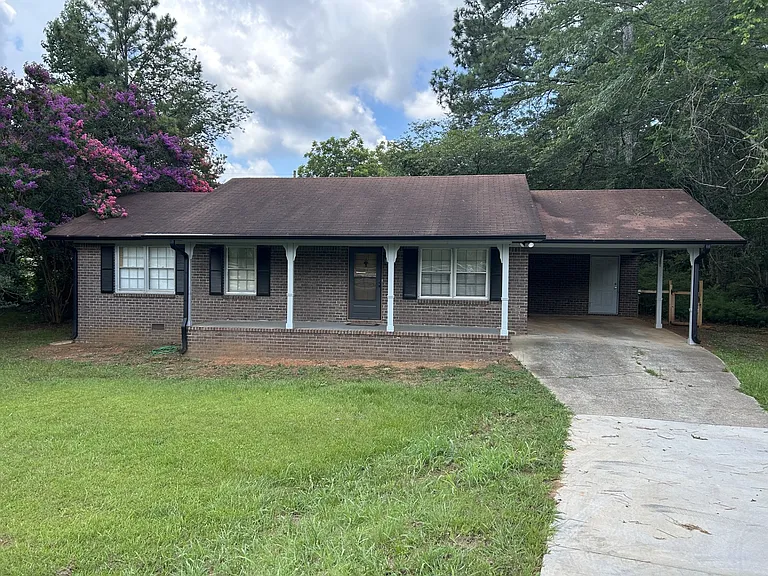 8445 Hiram Acworth Hwy — Photo 1