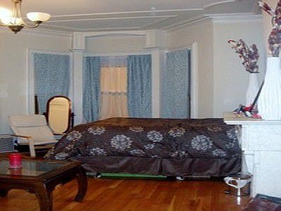2nd image of 424 Broadway #1