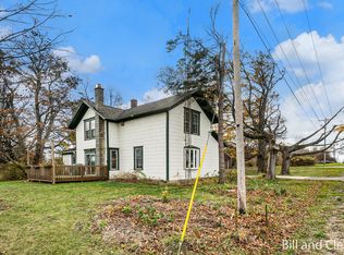 1113 68th St, South Haven, MI 49090