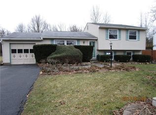 113 Farmingdale Rd, Camillus, NY 13031