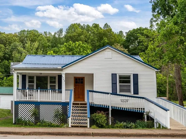 4540 W Main St, Erin, TN 37061