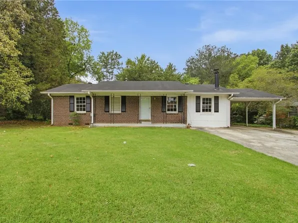 207 Oldenburg Dr, Riverdale, GA 30274