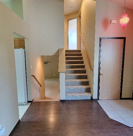 9519 17th Pl NE — Photo 3
