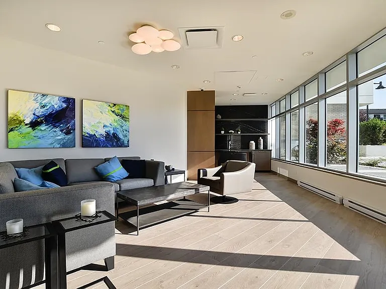 570 Emerson St #2703 — Photo 4