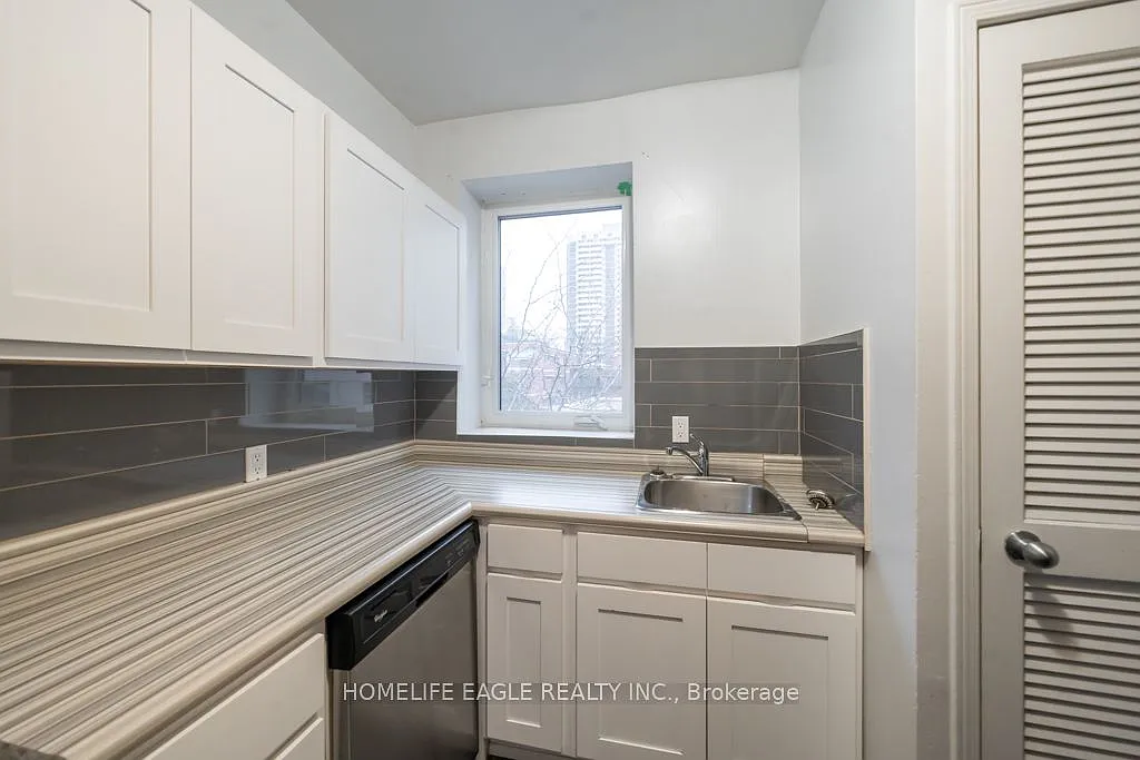 414 Jarvis Street, Toronto — Photo 1