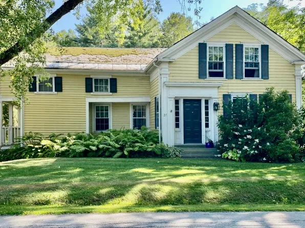 21 West Street, Middletown Springs, VT 05757