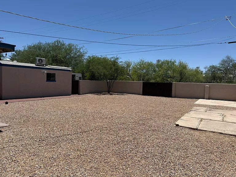 426 S Stratford Dr — Photo 49