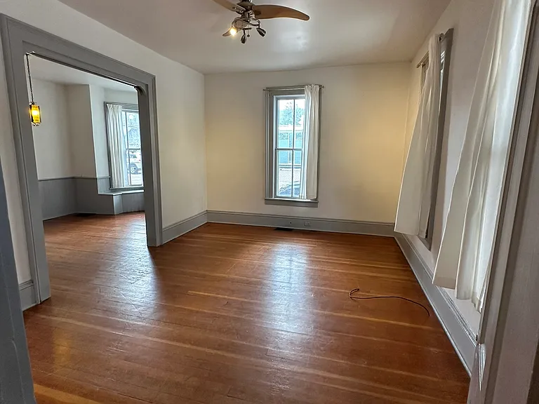 15 E Rio Grande St — Photo 6