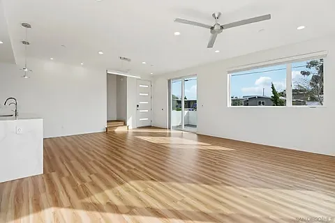 1166 Holly Ave #1 — Photo 8