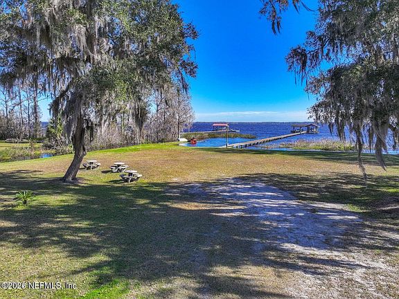 3rd image of 6169 COUNTY ROAD 209 S