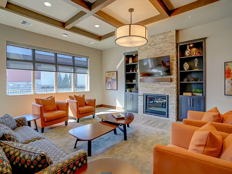 Market West Apartments — Photo 6