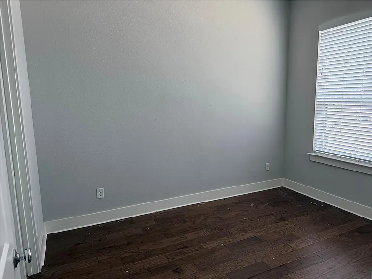 902 Martin St #A — Photo 16