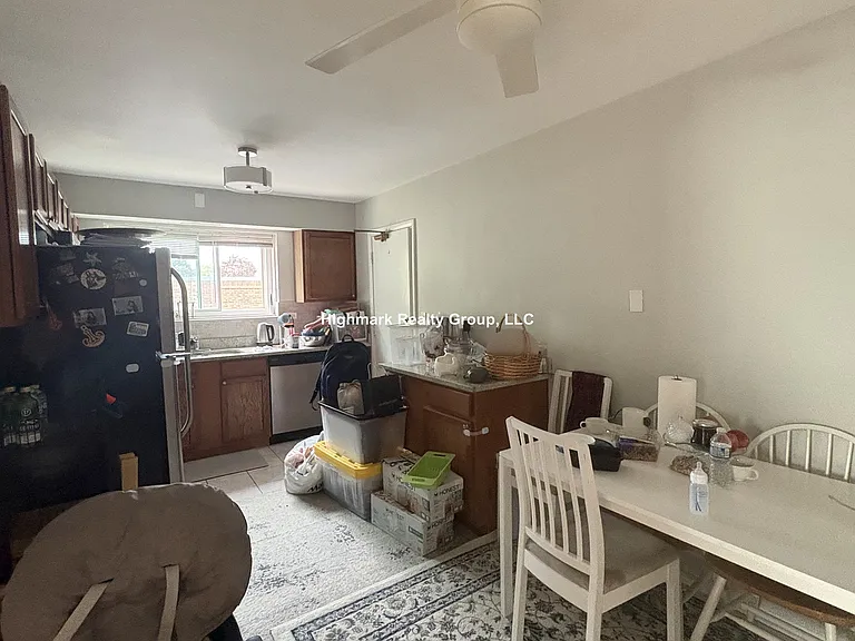 9211 Skokie Blvd #208 — Photo 2