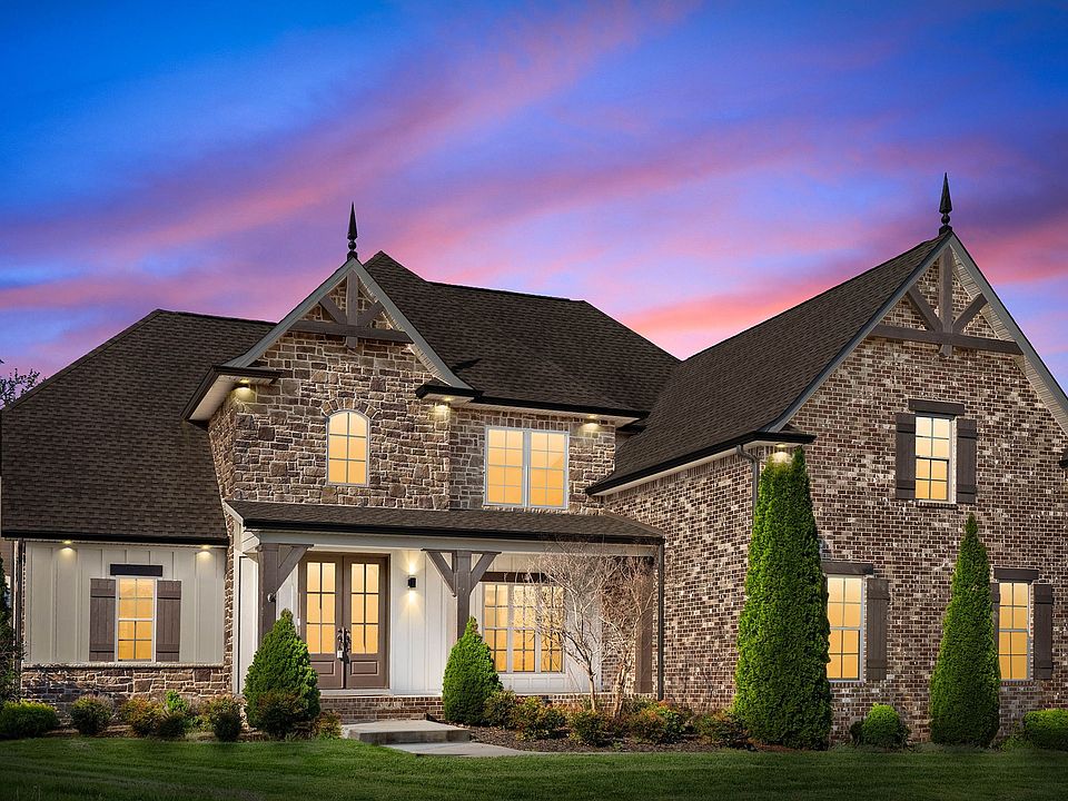 1st image of 250 Harrowgate Dr