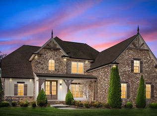 250 Harrowgate Dr, Clarksville, TN 37043