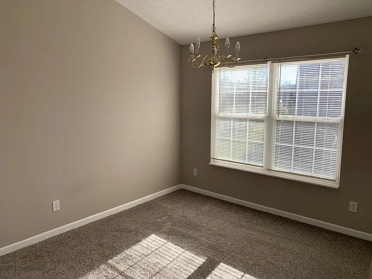 3857 Thorngate Dr — Photo 8